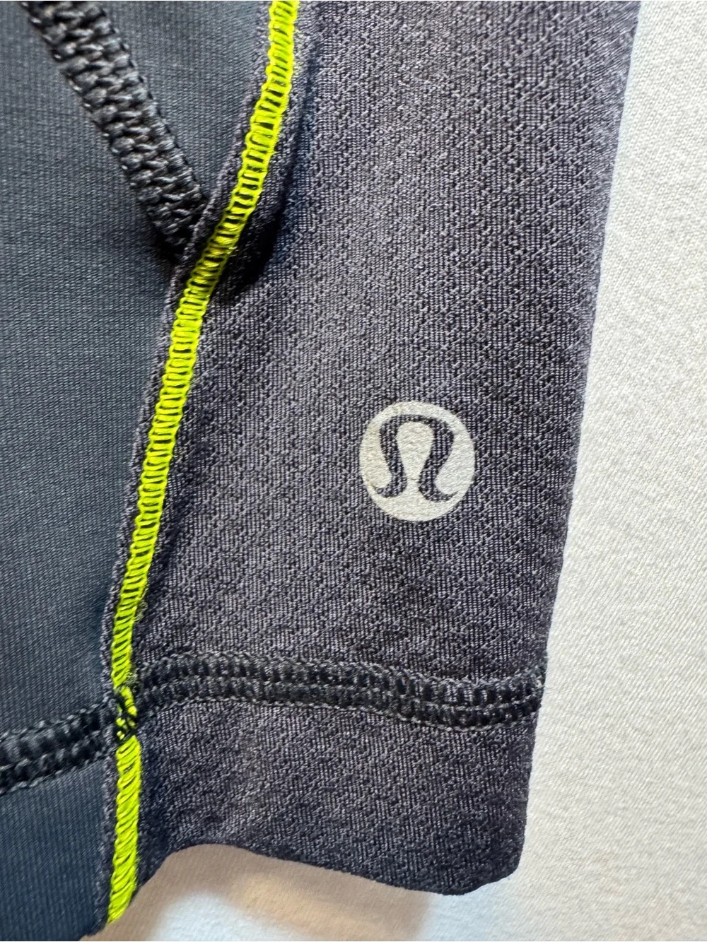 Women’s Lululemon Run: Inspire II Crop, Size 8